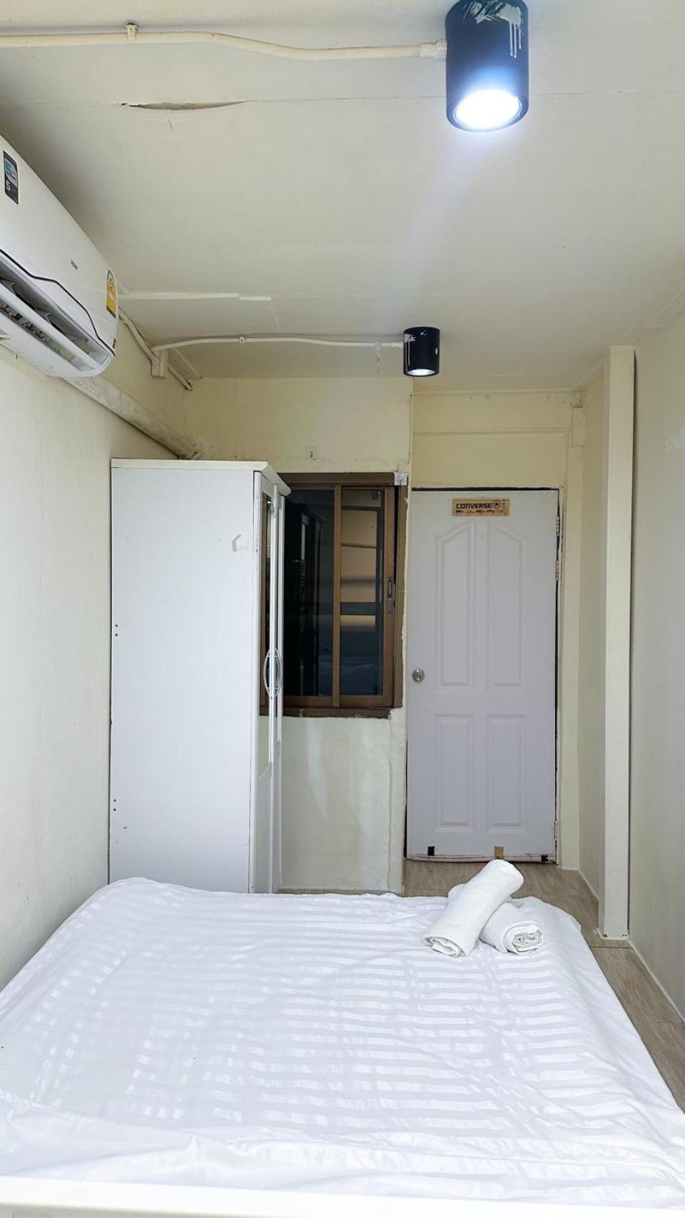 Chubbi5 Room11 Bangkok Buitenkant foto